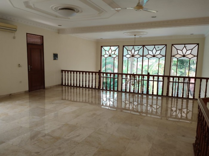 Rumah Disewakan di Pondok Indah Jakarta Selatan